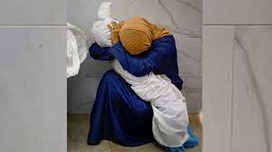 Loading...